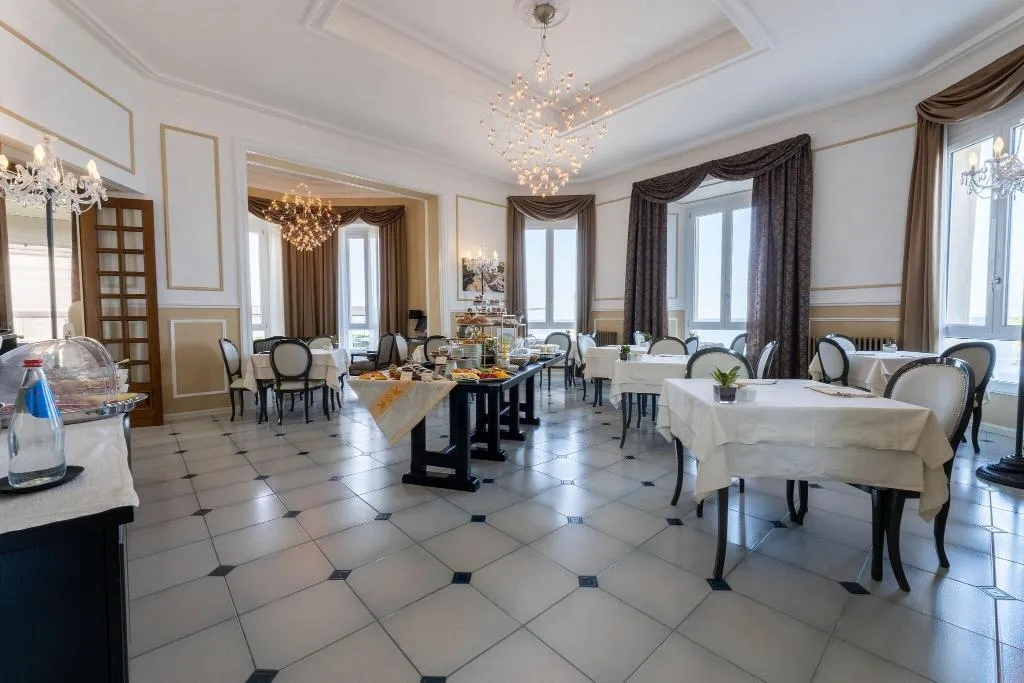 Lobby, Villa Mosca, Alghero