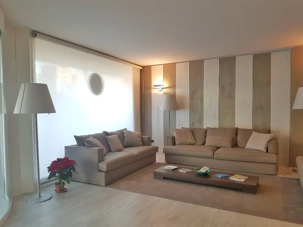Lobby, Plus Welcome Milano, Milan