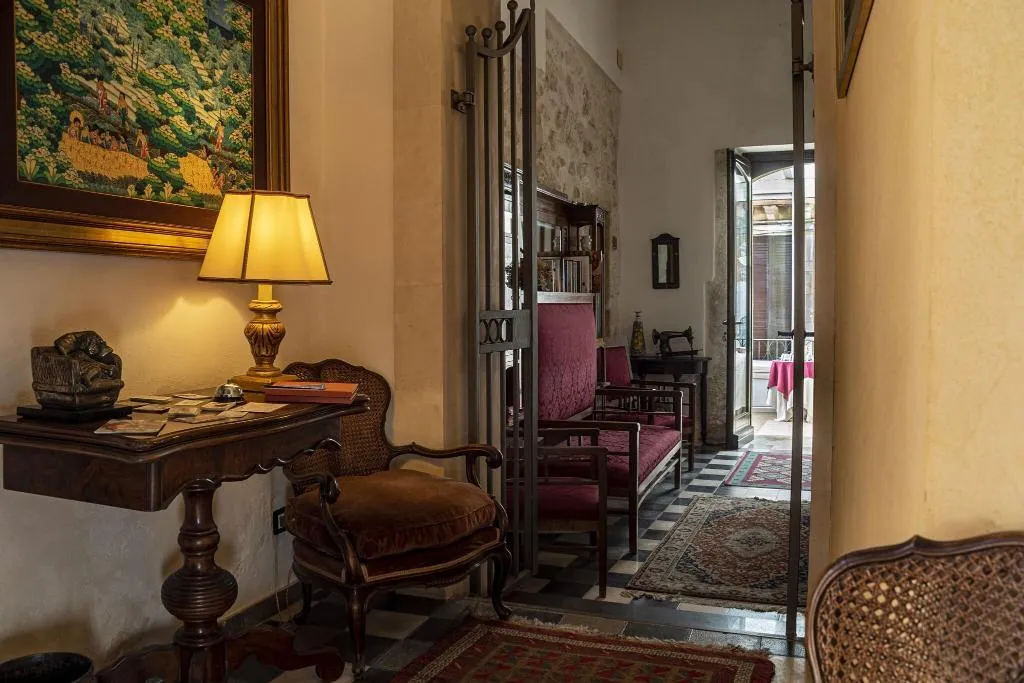 Lobby, Hotel Lakkios, Catania