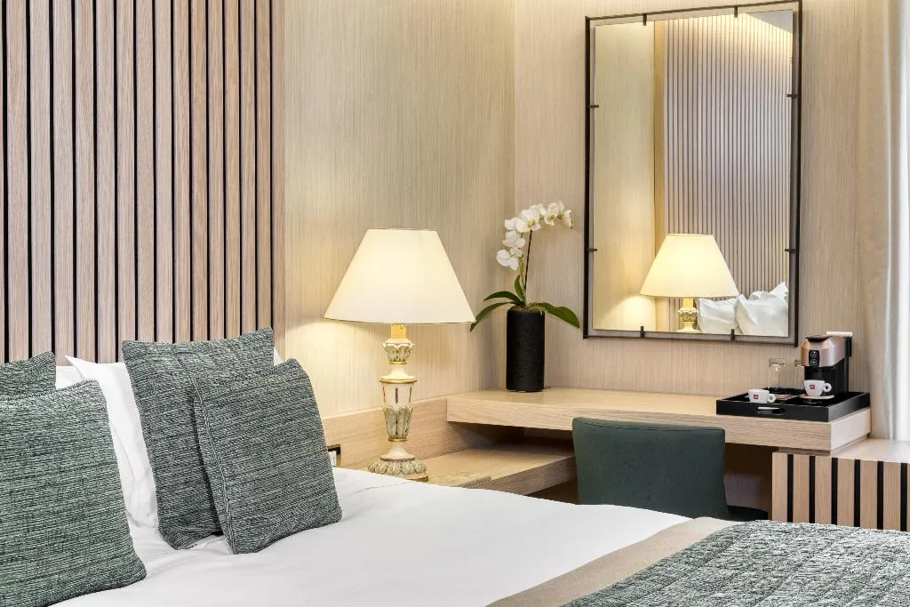 Double or Twin WITH VIEWS Room, Divani Palace Acropolis, Athens