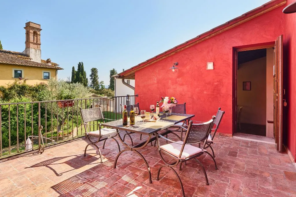 APARTMENT TWO BEDROOMS WITH KITCHENETTE Room, Borgo San Giusto, Florence