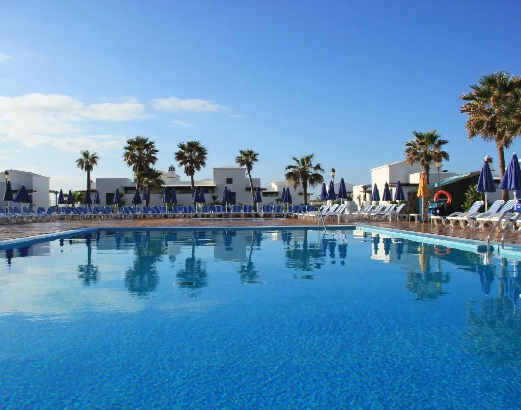 Pool, Vik  Coral Beach, Lanzarote