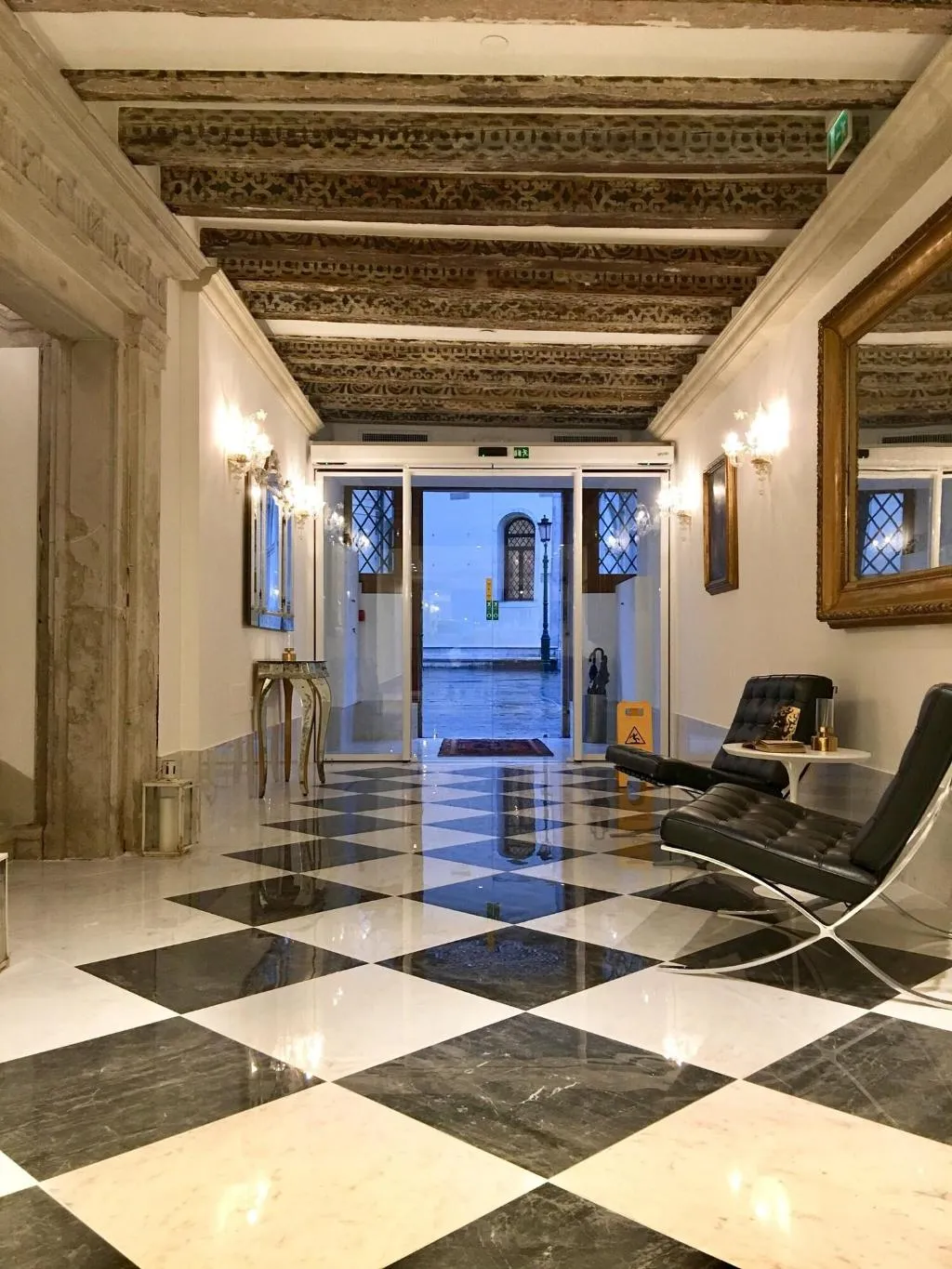 Lobby, Palazzo Vitturi, Venice