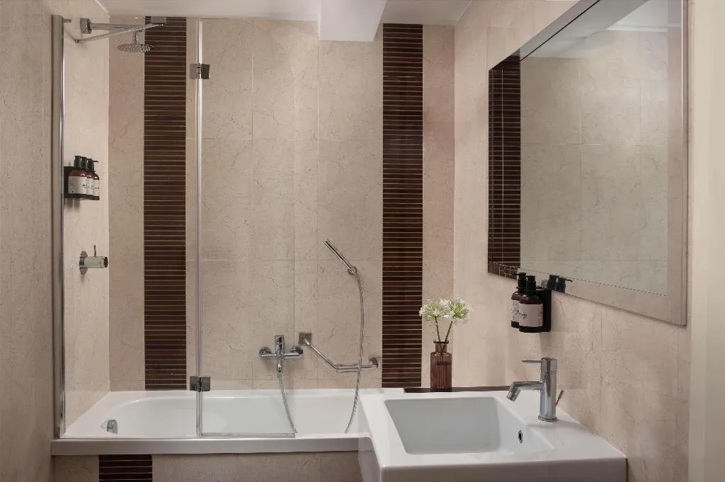 JUNIOR SUITE WITH BALCONY Room, NH Collection Roma Giustiniano, Rome