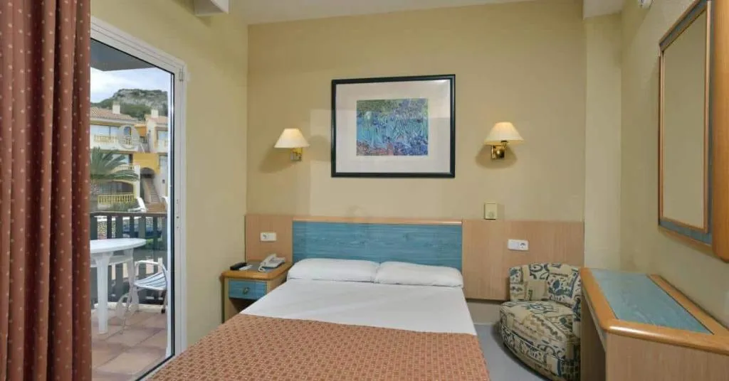 SINGLE STANDARD Room, Sol Milanos Pinguinos, Menorca