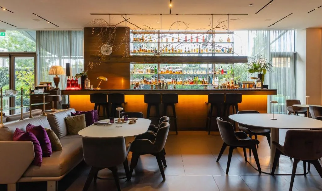 Bar, Hotel Viu Milan, Milan