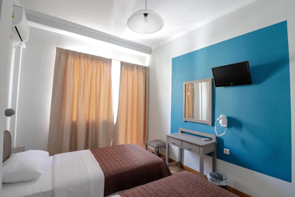 SINGLE STANDARD Room, Athens Hawks, Athens