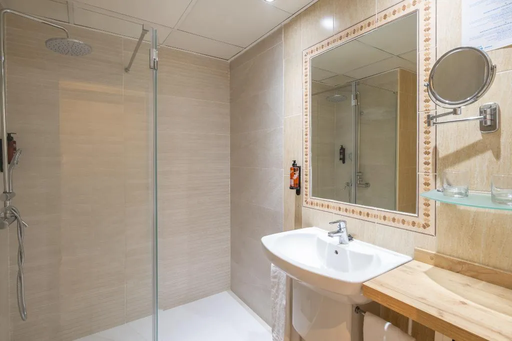 DOUBLE SINGLE USE STANDARD Room, Hotel Parasol by Dorobe, Costa Del Sol