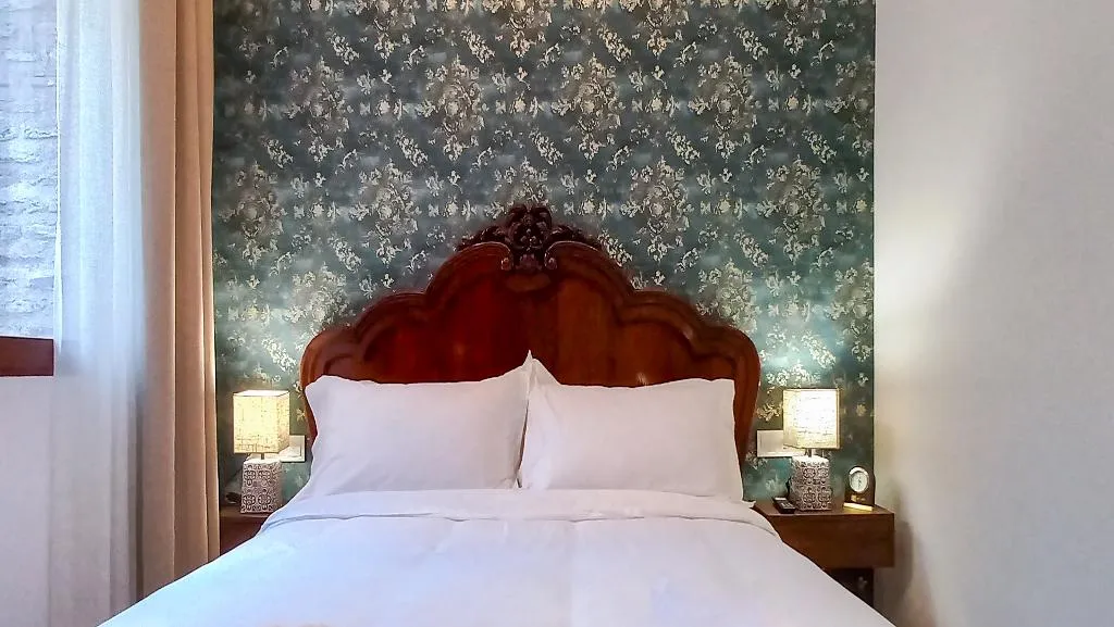 APARTMENT DELUXE Room, Cason De Los Lopez Apartments, Madrid