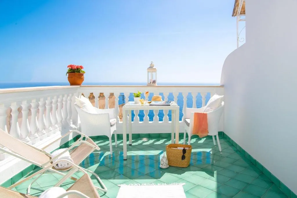 TRIPLE SUPERIOR SEA VIEW Room, Pensione Casa Guadagno, Naples