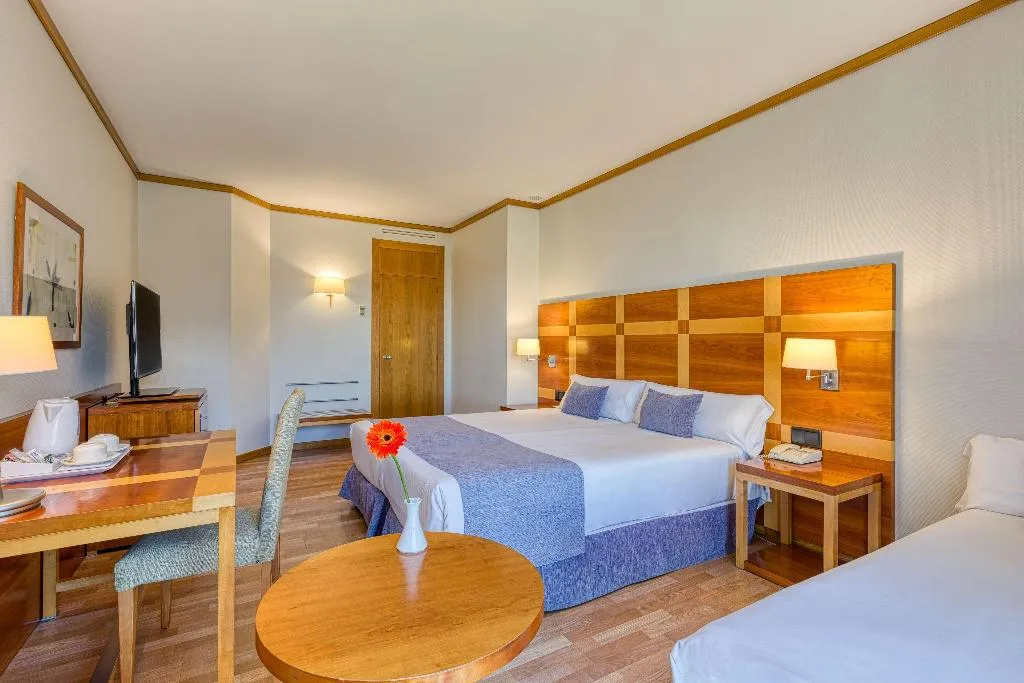 Room, Senator Parque Central Hotel, Valencia