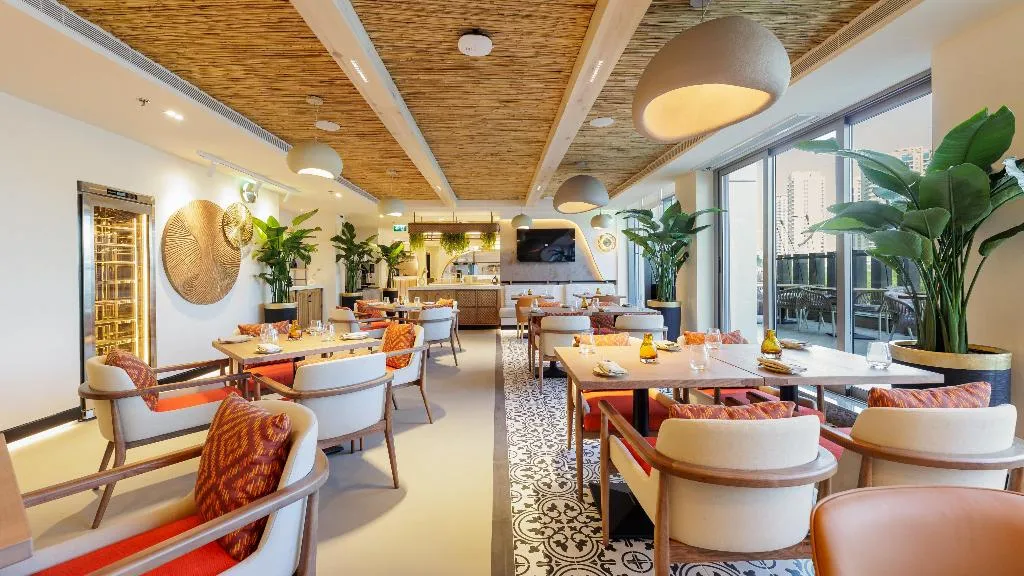Restaurant, Holiday Inn Dubai Village Circle by IHG, Dubai