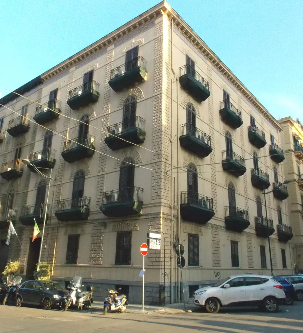 General view, Tonic, Palermo