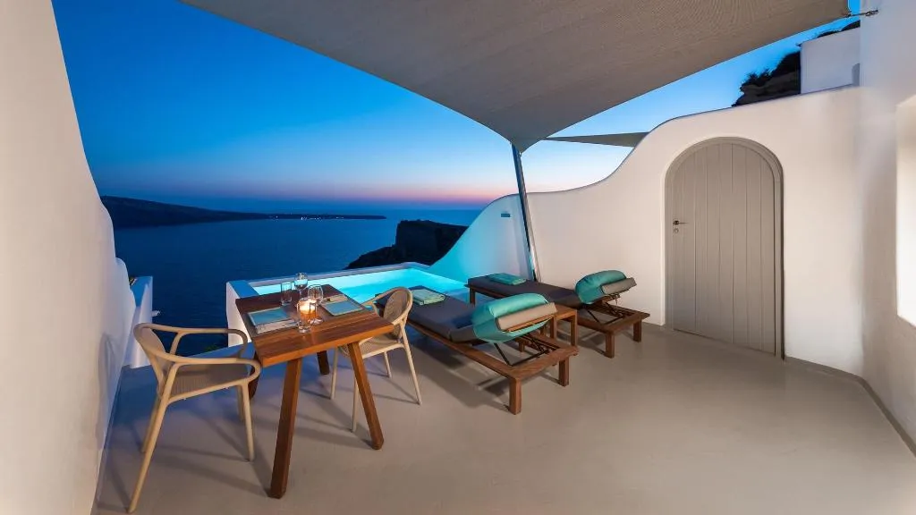 Room, Maregio Suites, Santorini