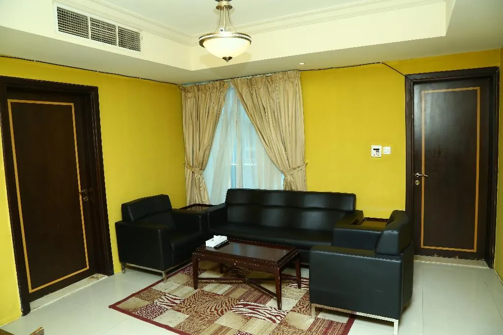 Room, Golden Square Hotel Apartments, Dubai