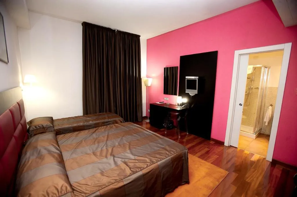 TRIPLE STANDARD Room, La Chicca Palace Hotel, Catania