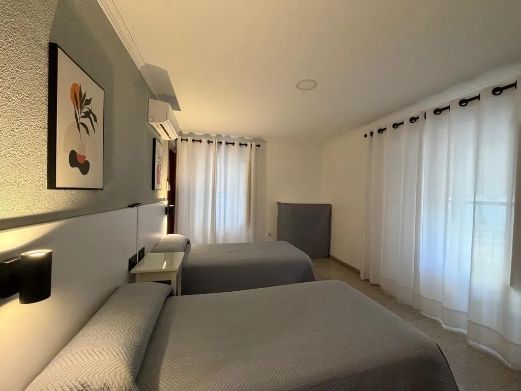 TRIPLE STANDARD Room, Hostal Bahía, Costa De La Luz