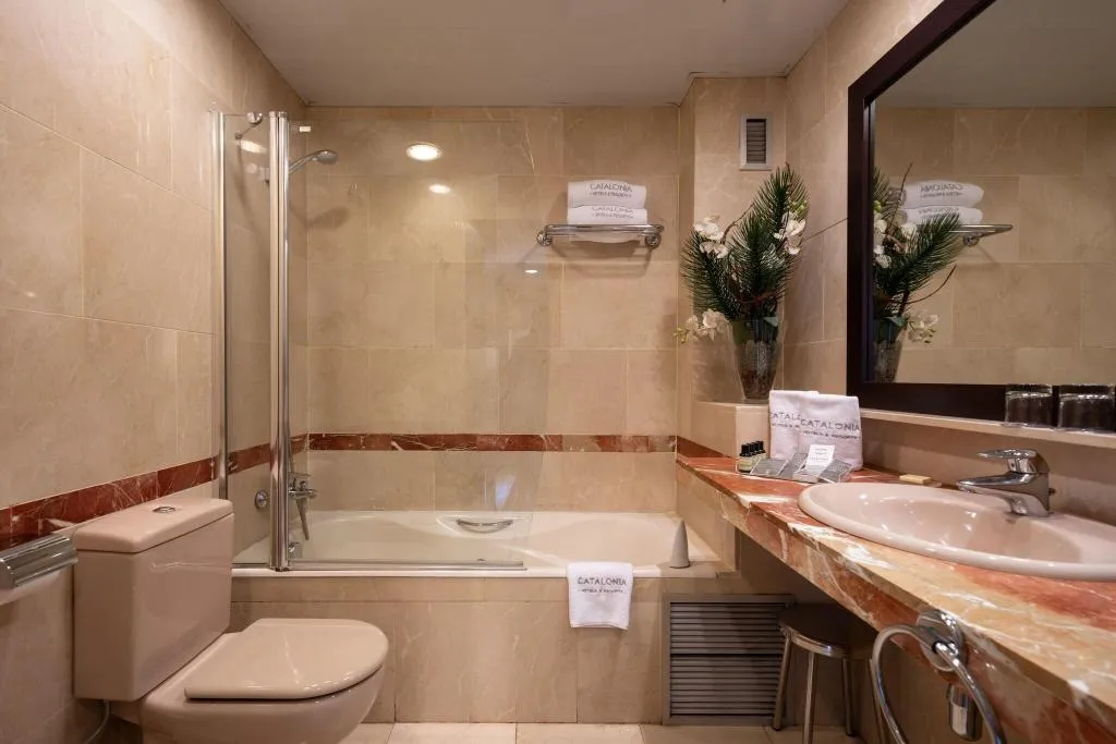 SUITE KING SIZE BED Room, Catalonia Gracia, Barcelona