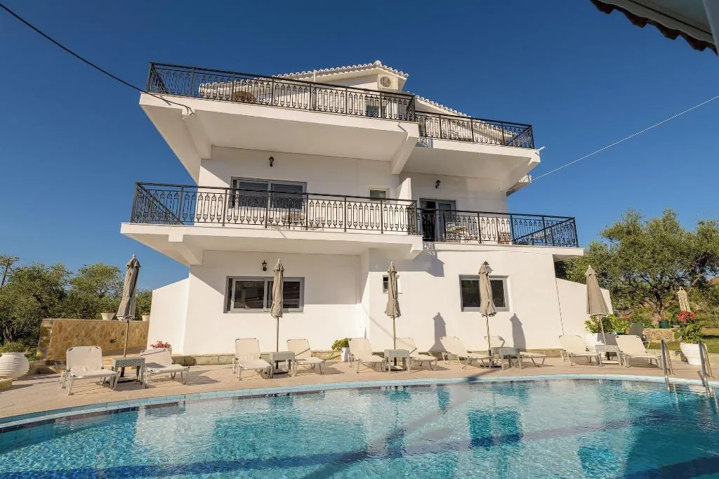 Terrace, Denise Studios & Apartments, Zante