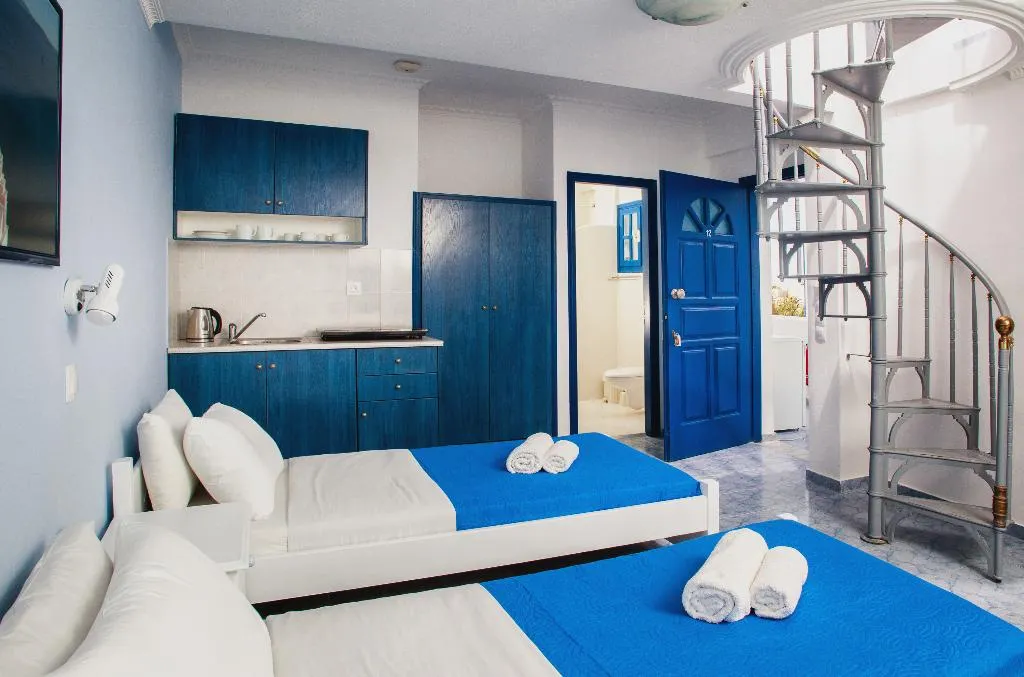 FAMILY ROOM STANDARD Room, Roula Villa, Santorini
