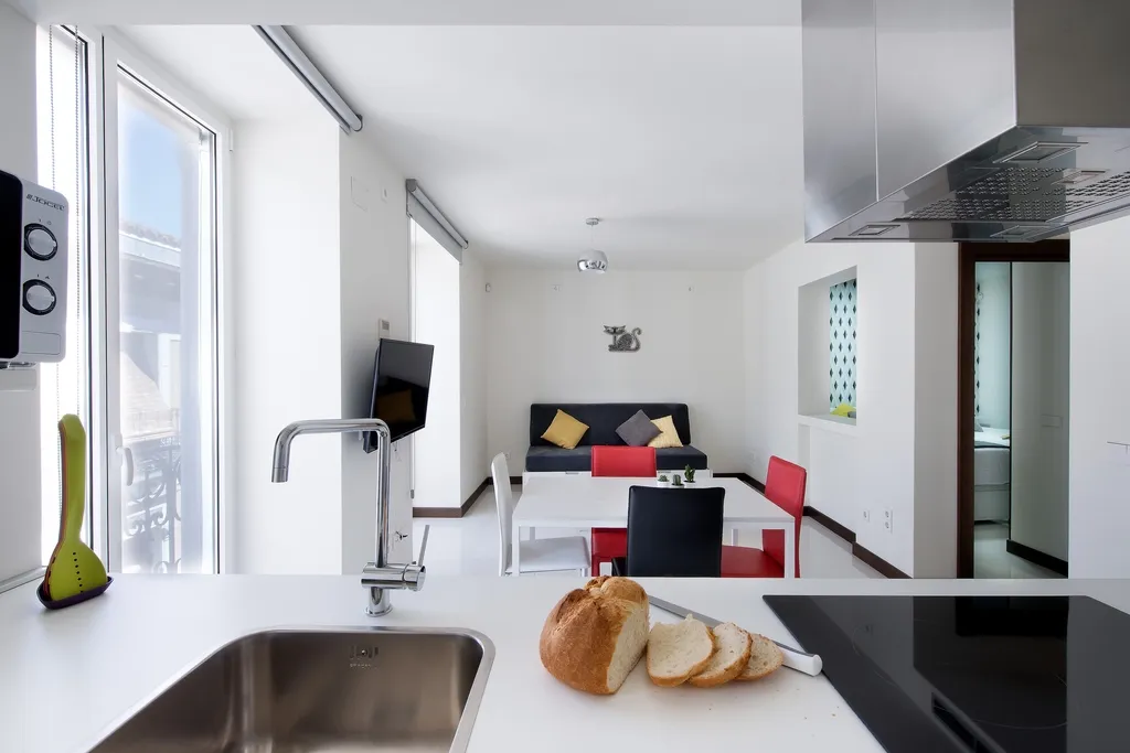 APARTMENT WITH BALCONY Room, Roisa Suites, Madrid