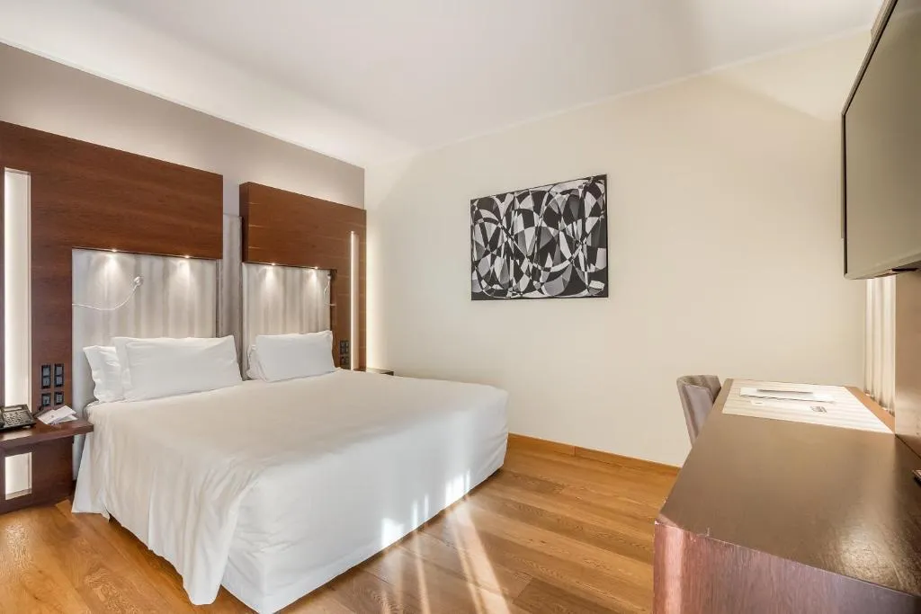 JUNIOR SUITE STANDARD Room, Art Hotel Navigli, Milan
