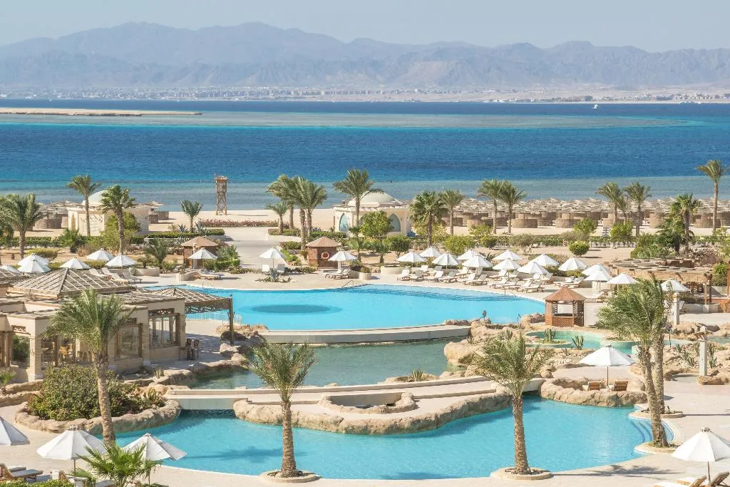 Pool, Kempinski Hotel Soma Bay, Red Sea Riviera