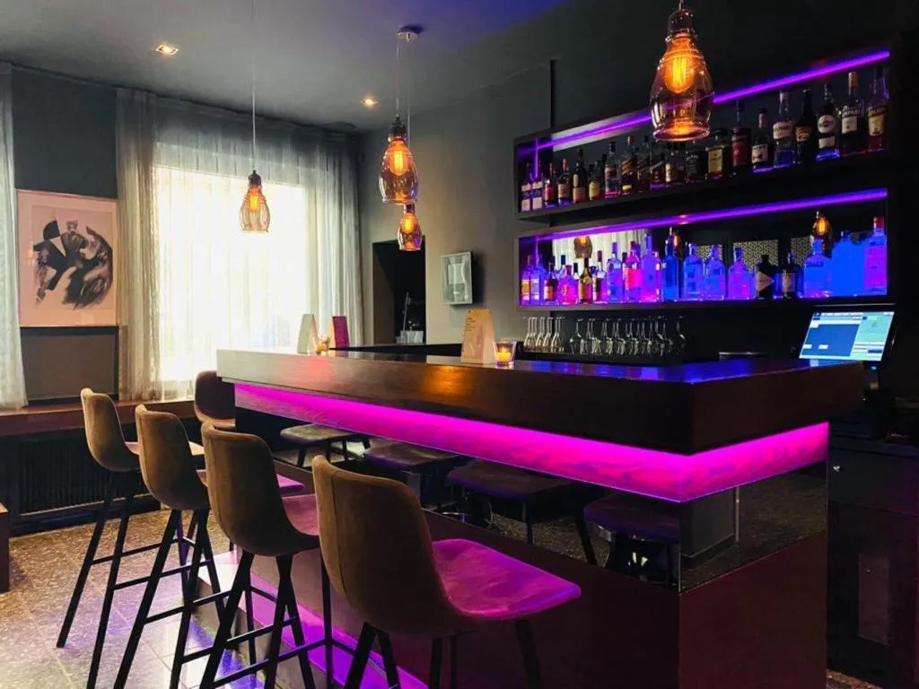 Bar, Am Augustinerplatz, Cologne
