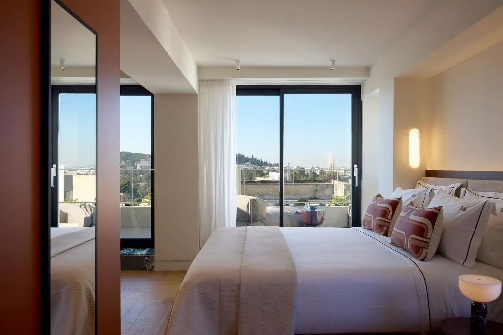 SUITE WITH PRIVATE POOL Room, Bellén Athens Hotel, Athens