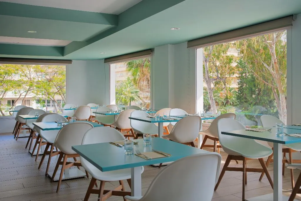 Restaurant, Ponient Piramide Salou by PortAventura World, Costa Dorada