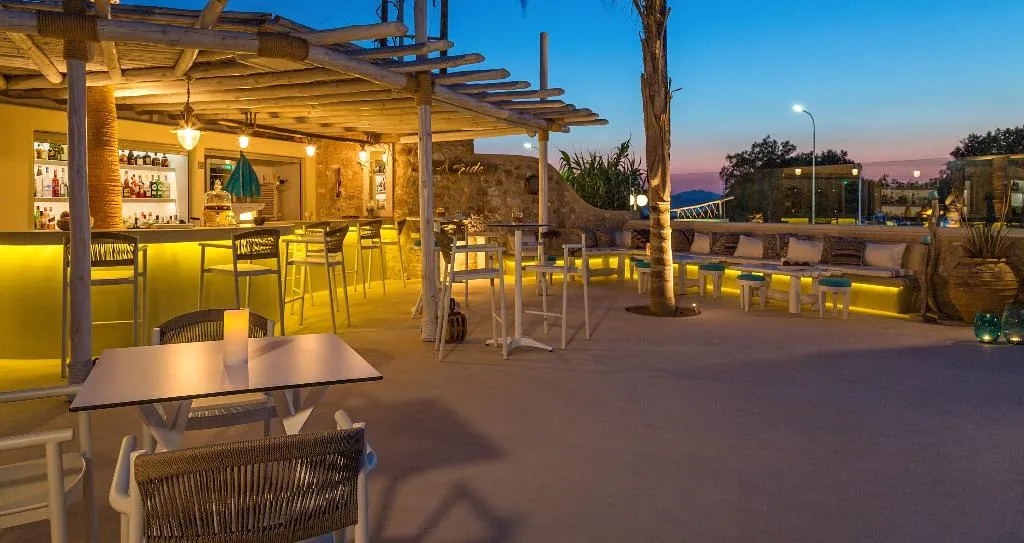 Bar, White Pearls Luxury Suites Adults Only, Kos