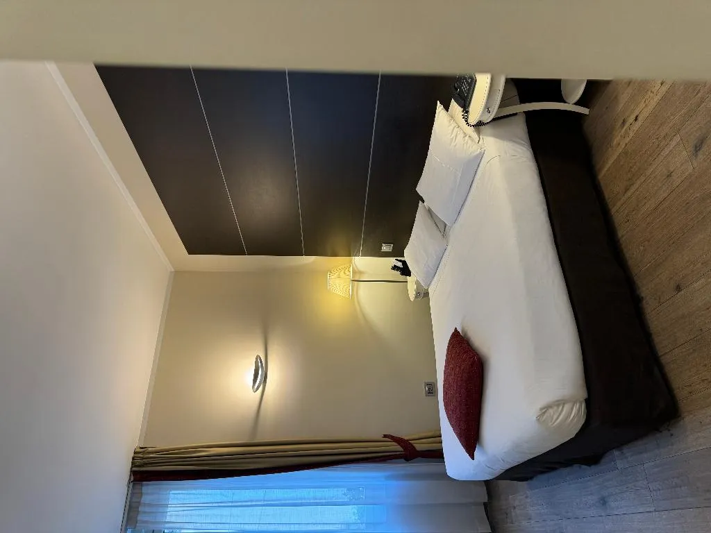 TRIPLE SUPERIOR Room, TownHouse 33, Milan