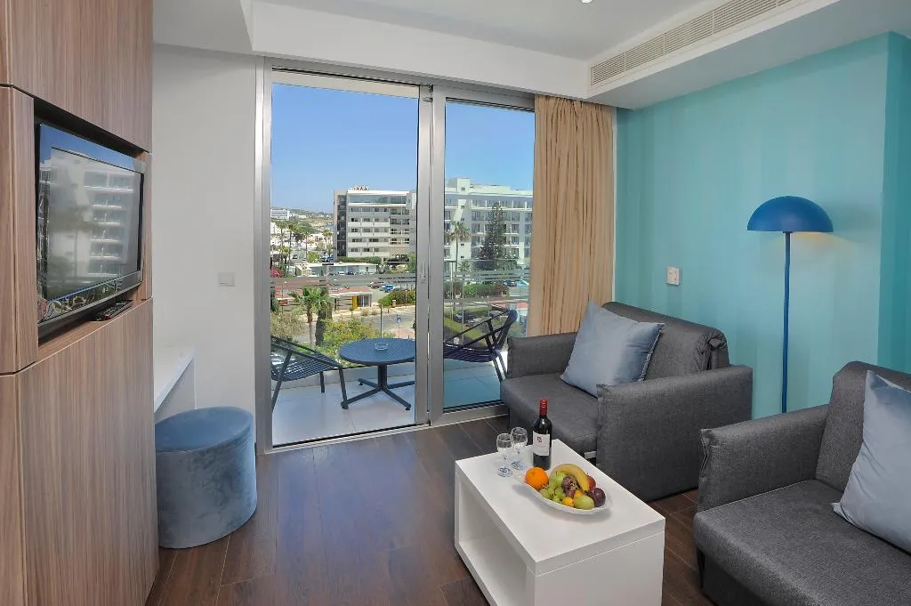 JUNIOR SUITE SEA VIEW Room, Nestor, Cyprus