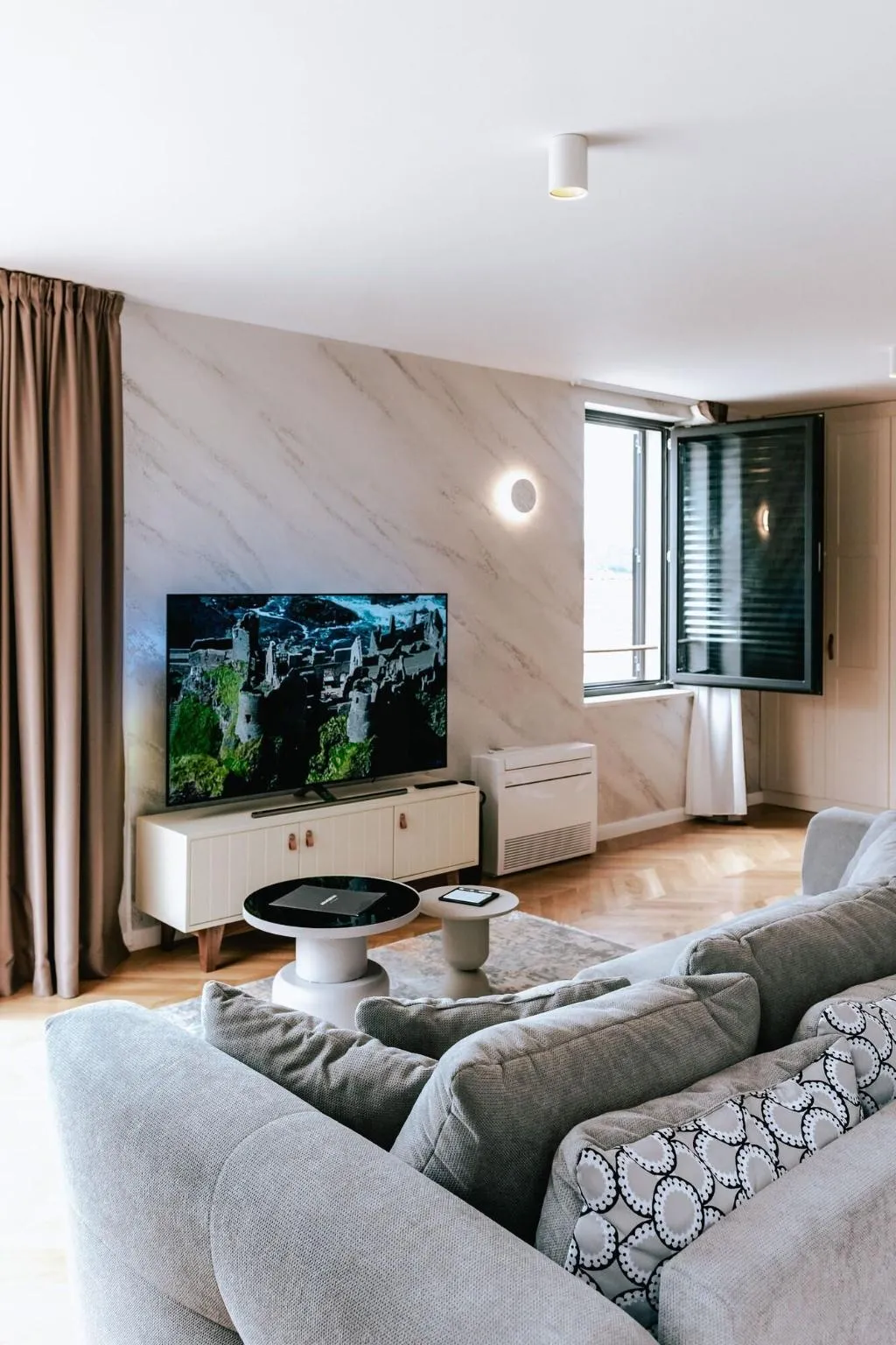 Room, Armerun Heritage Hotel & Residences, Split