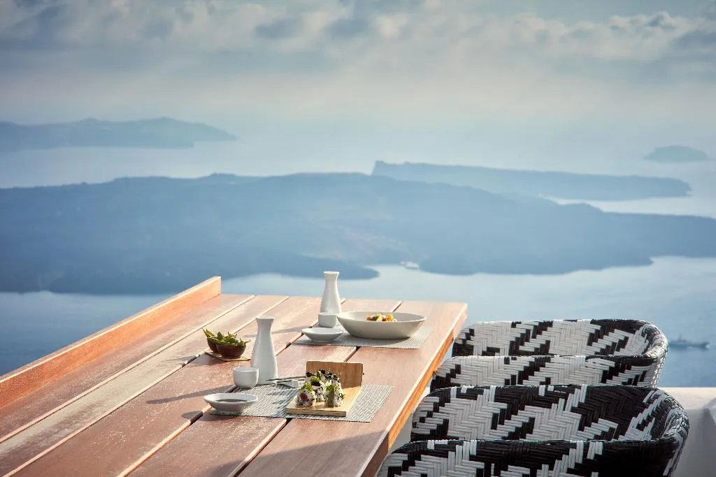 Restaurant, Katikies Chromata Santorini - The Leading Hotels, Santorini