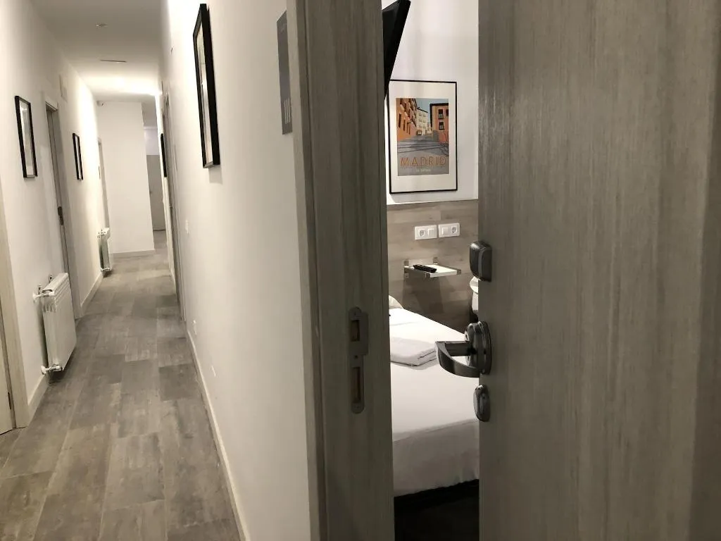 Room, Hostal Rias Bajas, Madrid