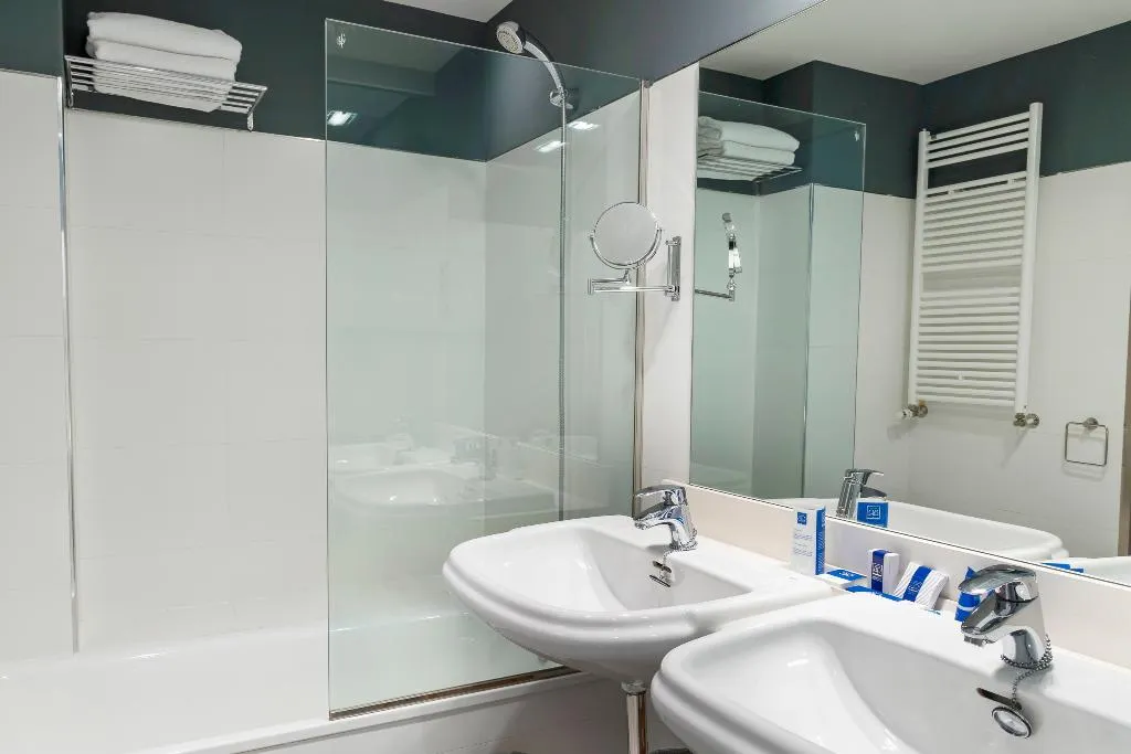 DOUBLE SUPERIOR Room, Hotel AR Isabel De Farnesio, Madrid