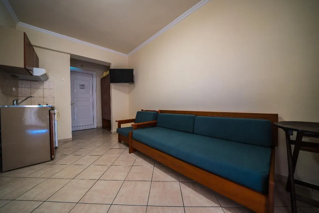 APARTMENT CAPACITY 3 Room, Porto Kalamaki, Crete