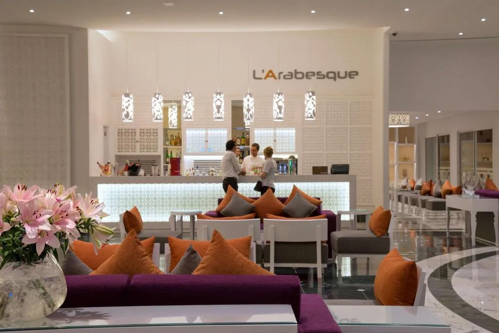 Bar, Radisson Blu Resort & Thalasso Hammamet, Tunisia