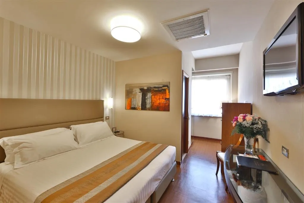 Room, Best Western Hotel Piccadilly, Naples