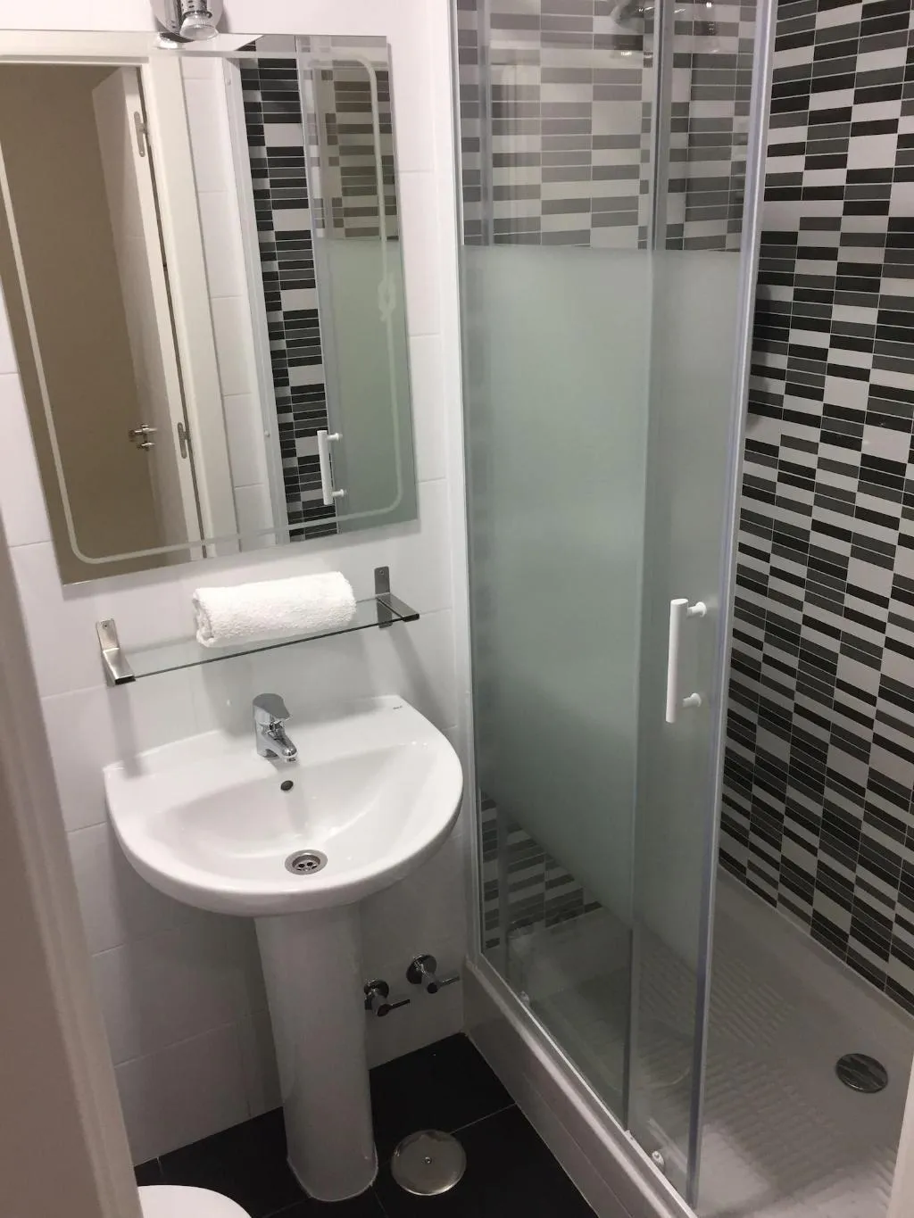 Room, Jqc Rooms, Madrid