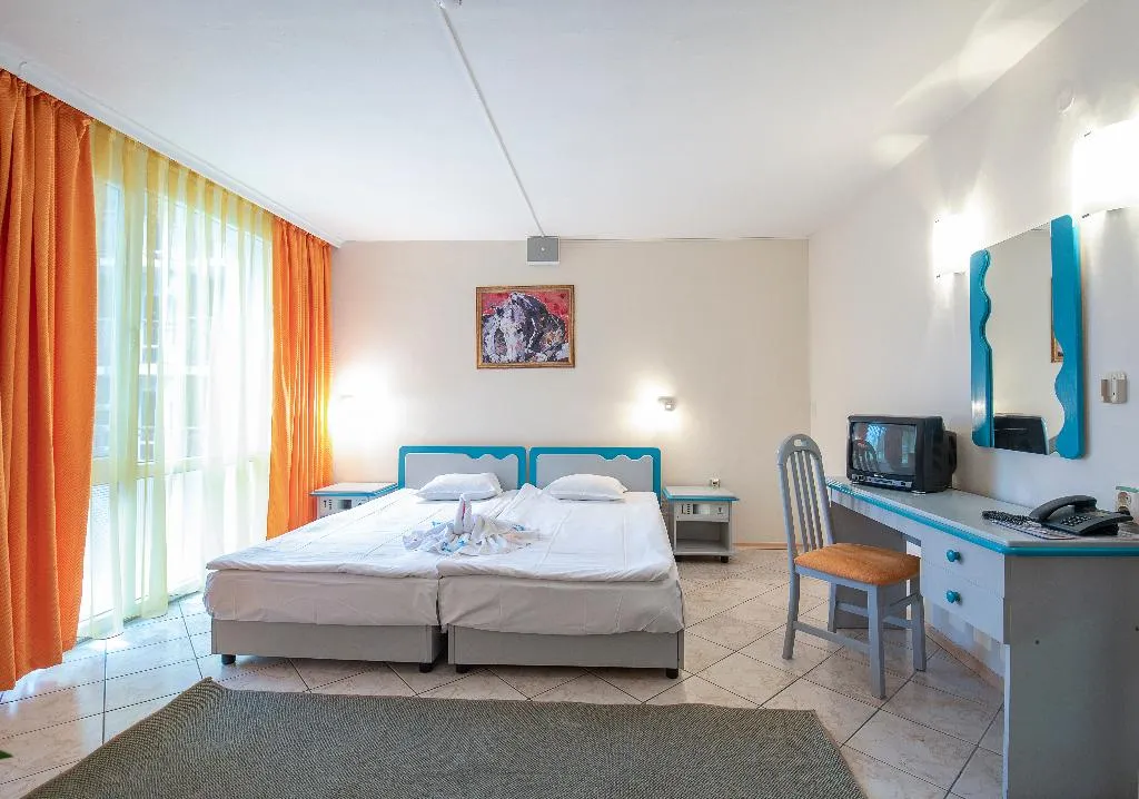 APARTMENT TWO BEDROOMS Room, Iskar, Bourgas