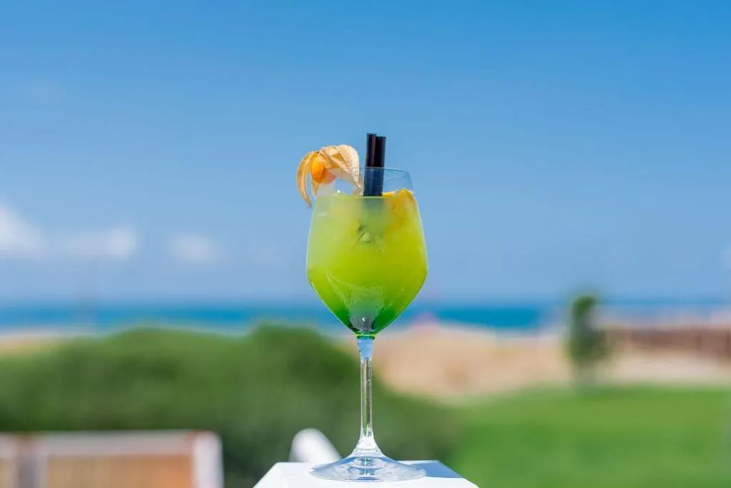 Sports and Entertainment, Cumeja Beach Club & Hotel, Naples