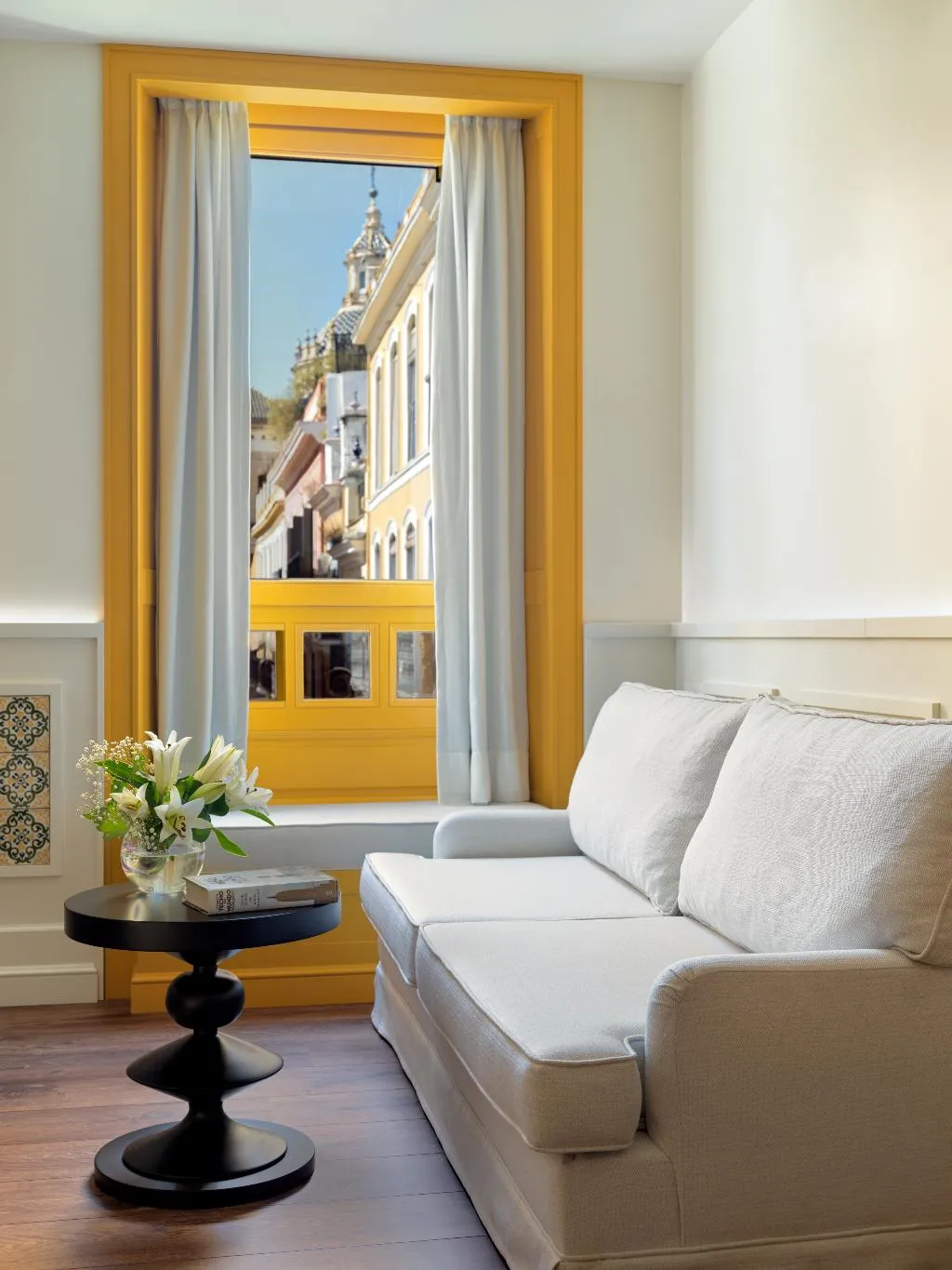 JUNIOR SUITE STANDARD Room, H10 Casa de la plata, Seville