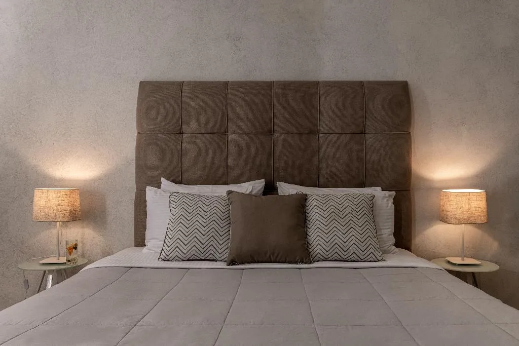 SUITE WITH JACUZZI Room, splendour hotel and suites, Santorini