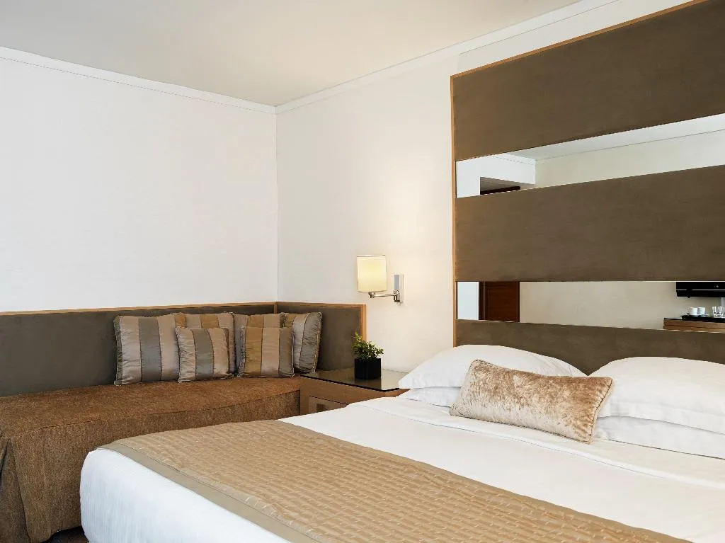 TRIPLE CITY VIEW Room, Galaxy Hotel Iraklio, Crete