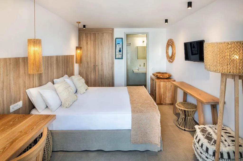 Room, Kokkinos Villas, Santorini