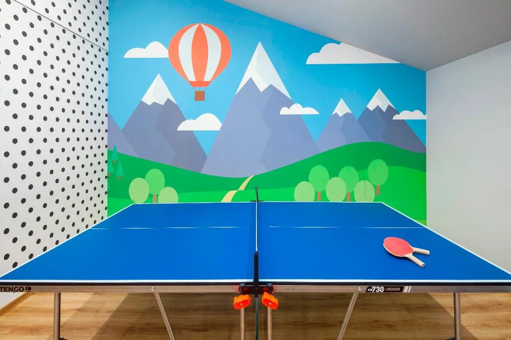 Sports and Entertainment, Hotel Aquarion Family & Friends - Destigo Hotels, Krakow