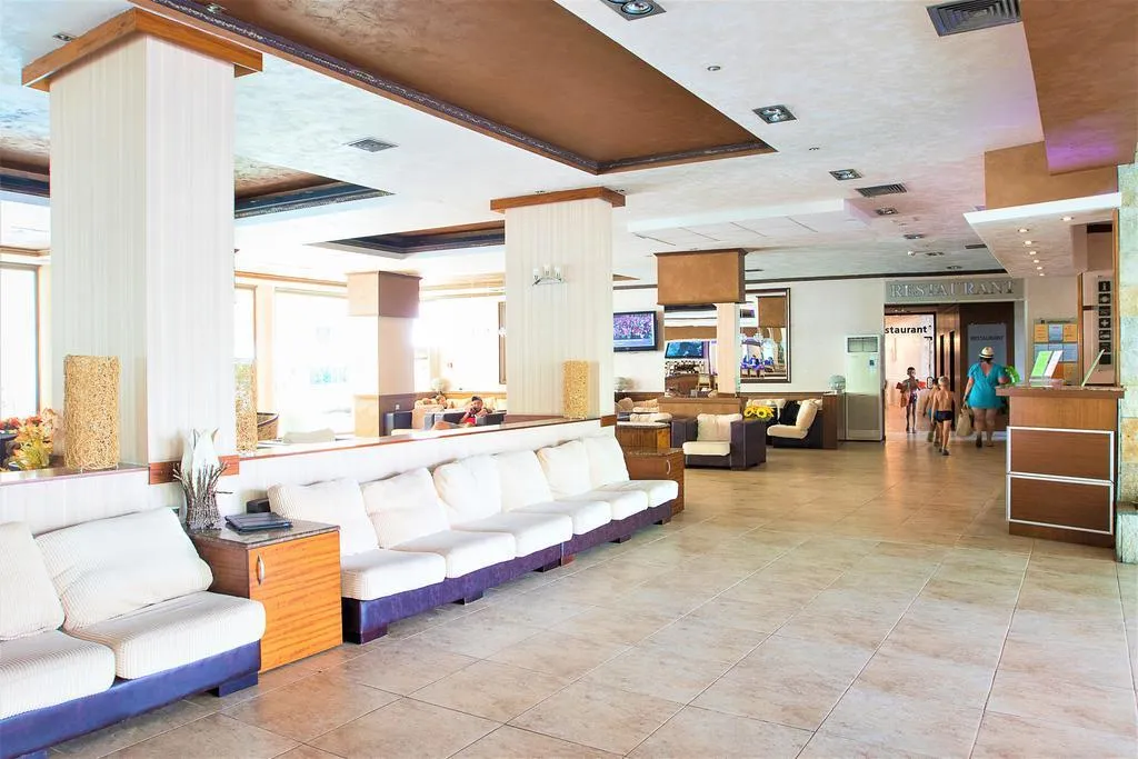 Lobby, Grenada, Bourgas