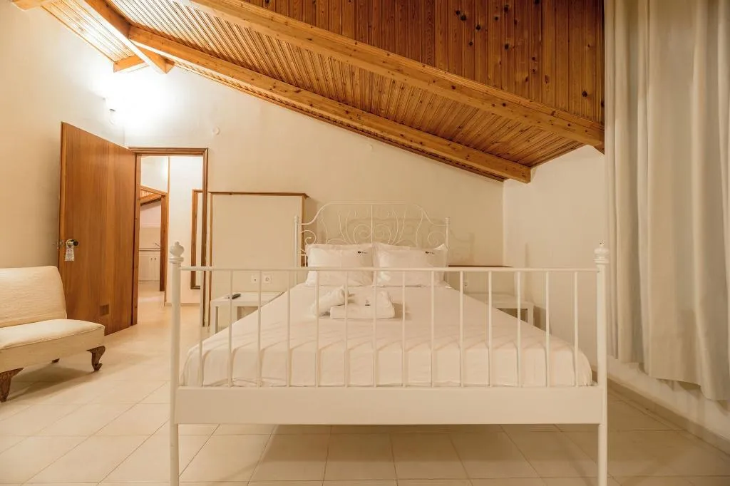Room, Denise Studios & Apartments, Zante